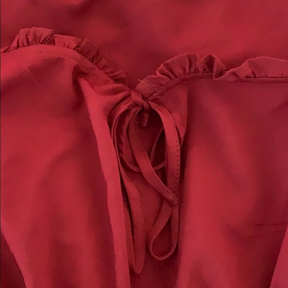 Pretty purple top - Picture 2 of 3